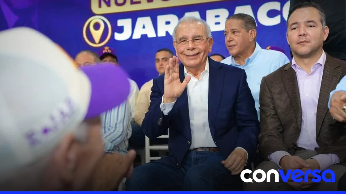 Participantes en la asamblea del PLD en Jarabacoa, La Vega.