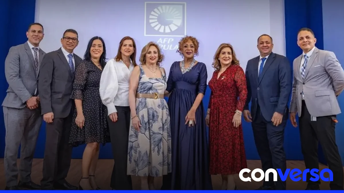 Participantes en las jornadas sobre envejecimiento organizadas por AFP Popular en Santo Domingo y Santiago.