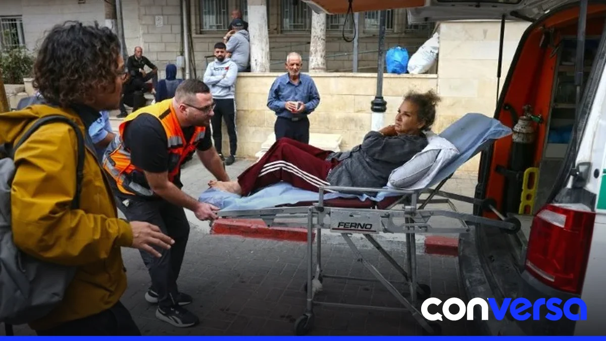 Fotoperiodista estadounidense herida tras ser atacada por colonos israelíes en Cisjordania.