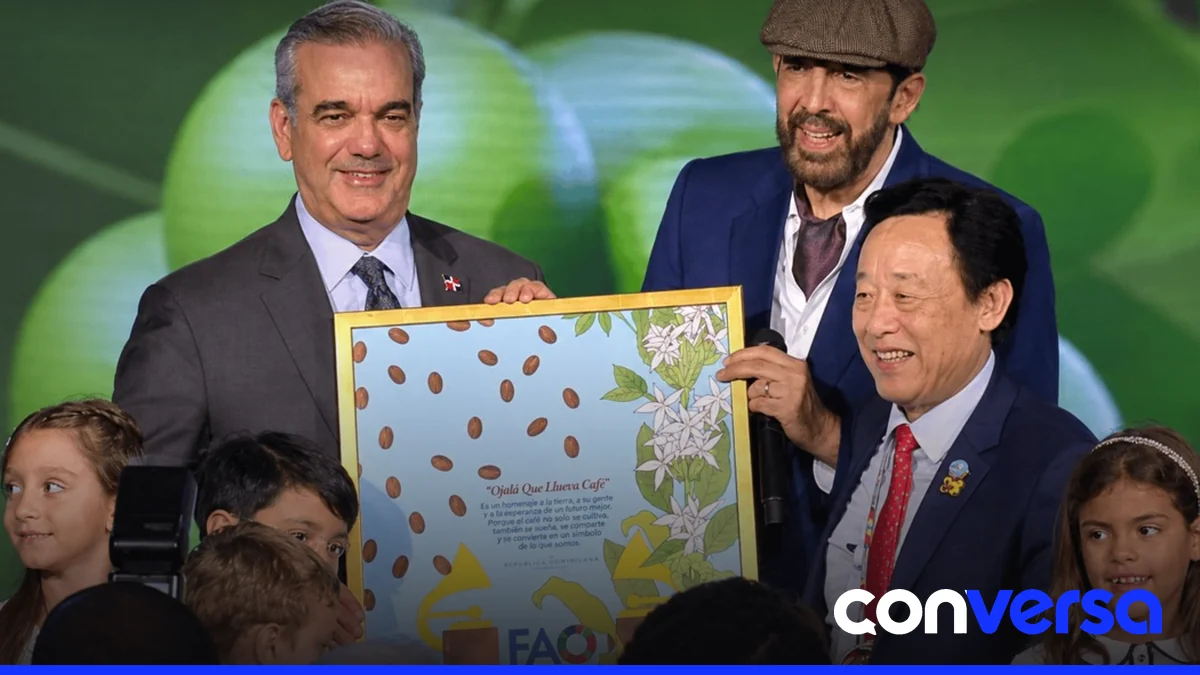 Juan Luis Guerra durante el homenaje en el Foro Mundial de la Alimentación 2026.