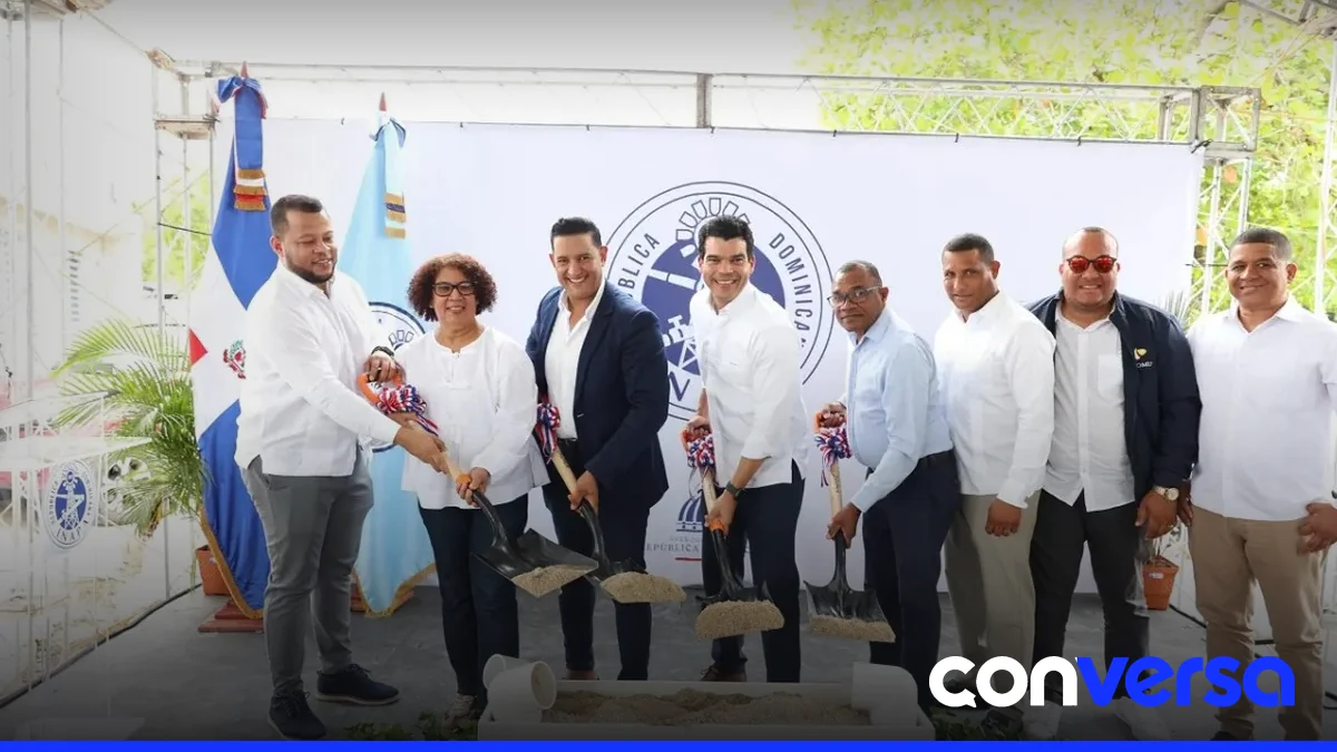 Imagen de la ceremonia de inicio de la segunda etapa del acueducto Amiama Gómez-Las Yayas.