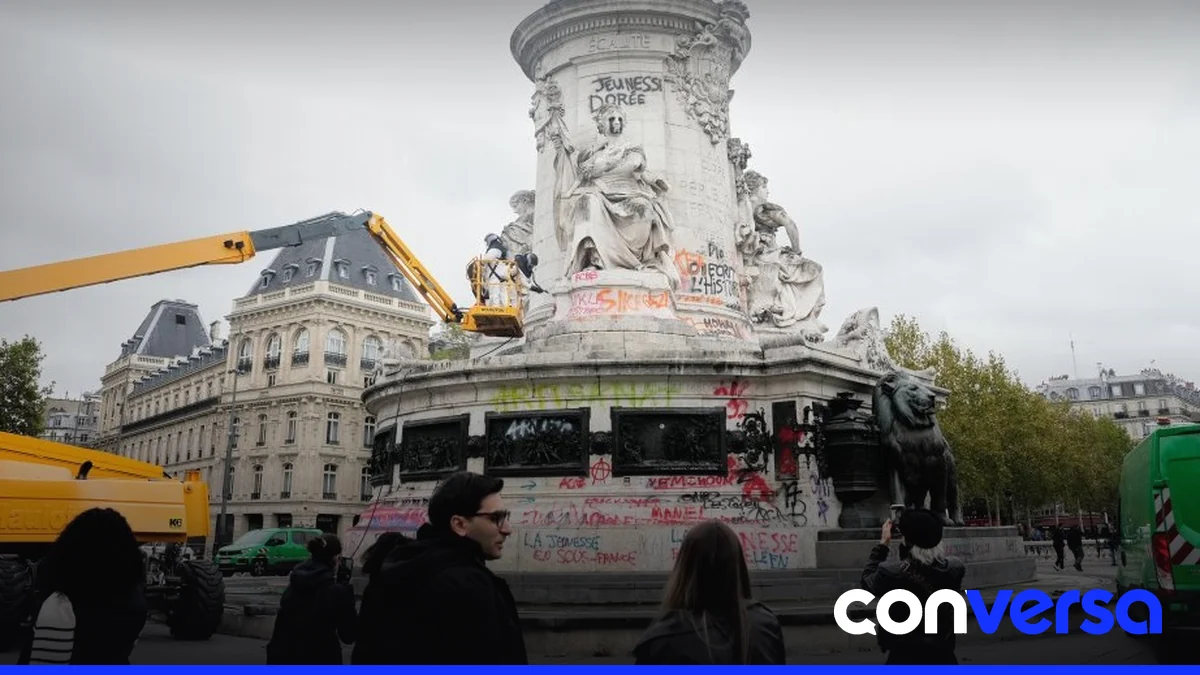 Manifestantes en las calles de París durante una protesta.