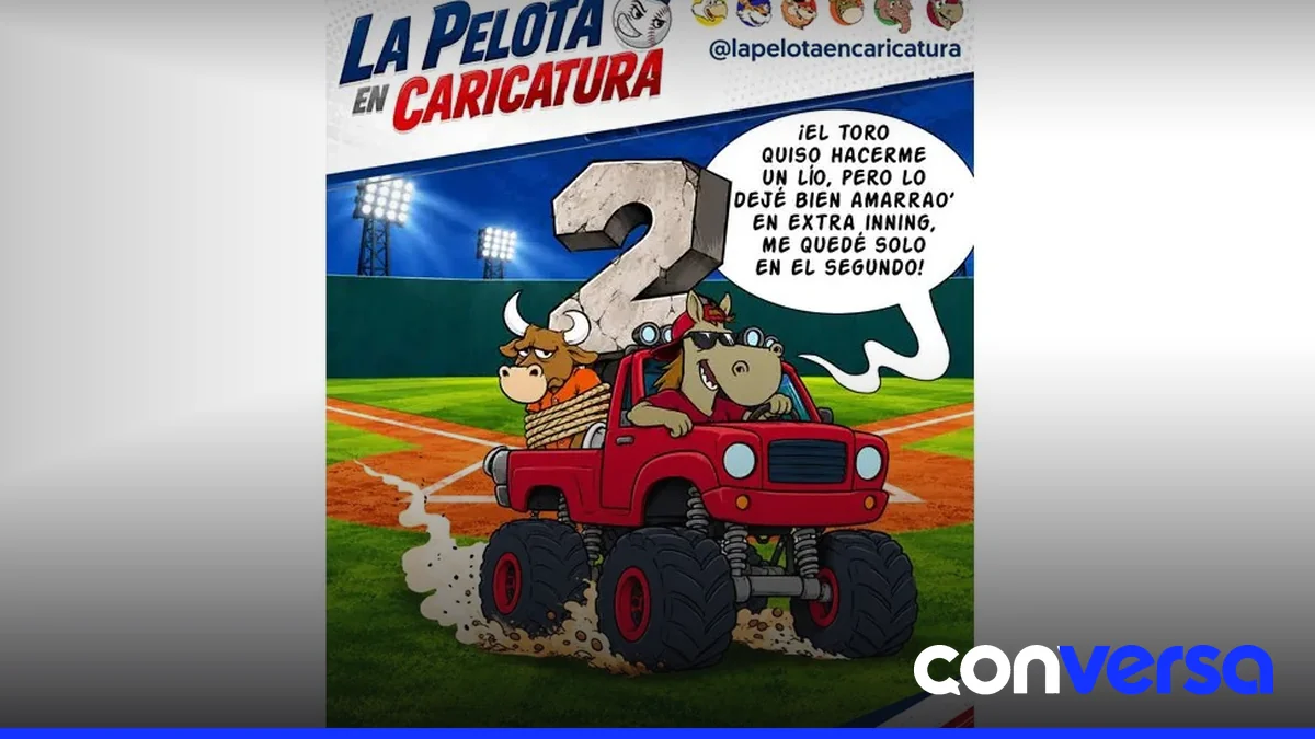Partido de béisbol entre Gigantes del Cibao y Toros del Este en el Estadio Julián Javier.