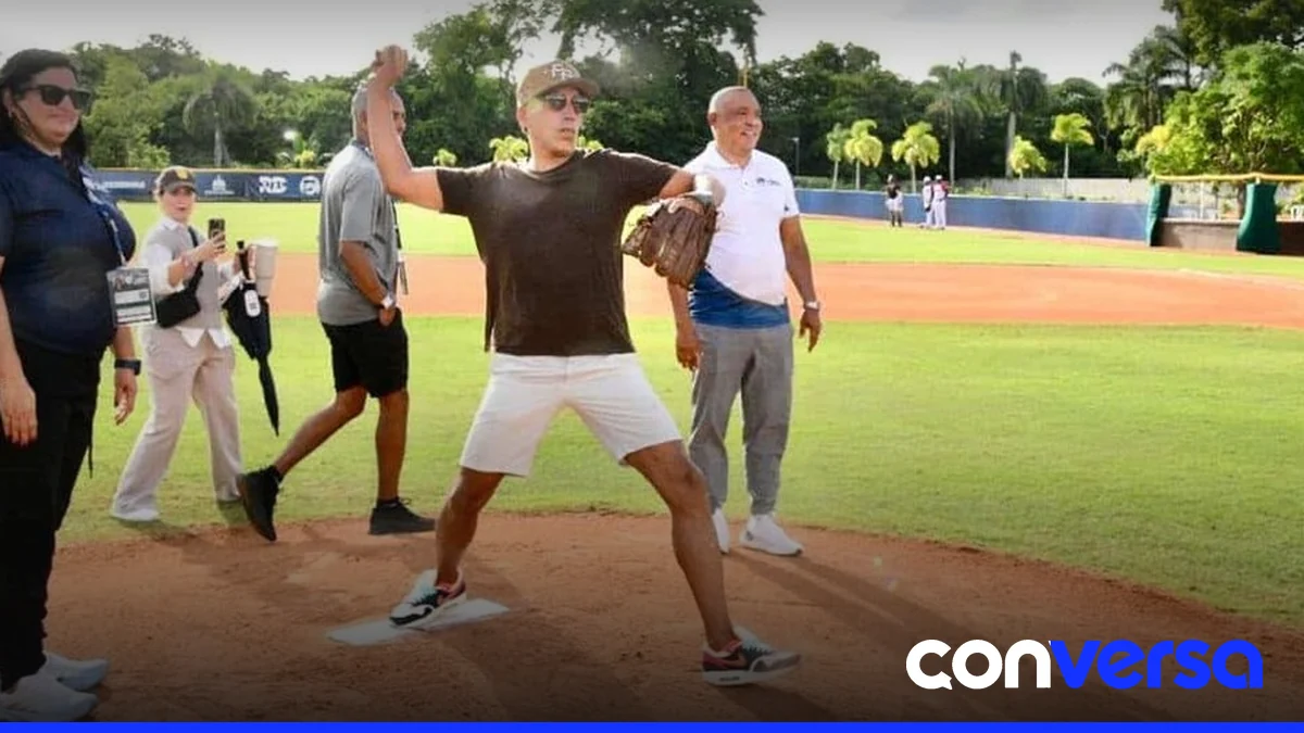 José E. Feliciano y Kwanza Jones, nuevos dueños de los Padres, asisten al Campeonato Panamericano Sub-18 en República Dominicana.