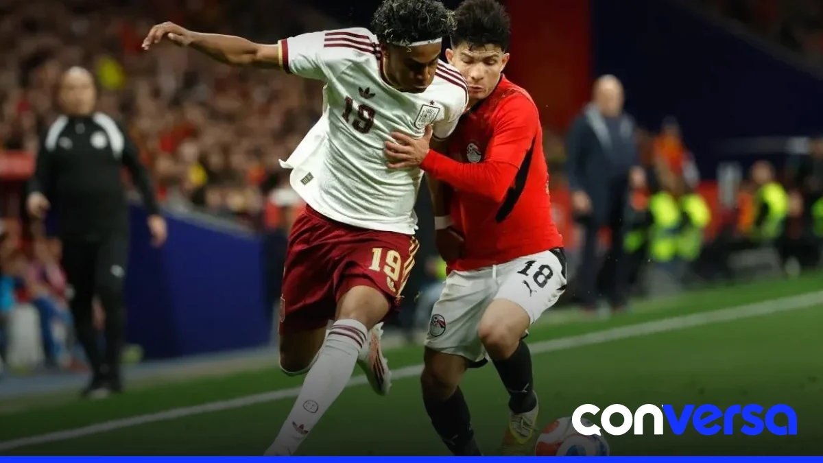 Fútbol: Partido entre España y Egipto en el estadio del Espanyol.