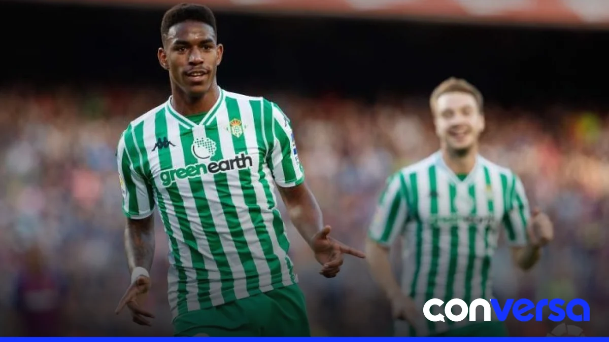 Junior Firpo durante el partido contra Haití en el estadio Olímpico Félix Sánchez.
