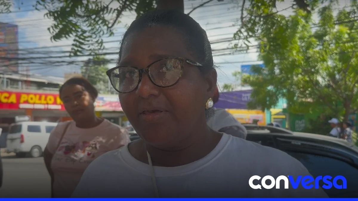 Familia dominicana en espera de noticias de sus parientes en la guerra entre Rusia y Ucrania.