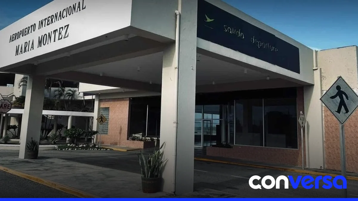 Imagen del Aeropuerto Internacional María Montez en Barahona, mostrando la pista y las instalaciones aeroportuarias.