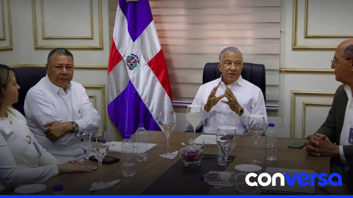 Imagen de granjas avícolas en la República Dominicana.