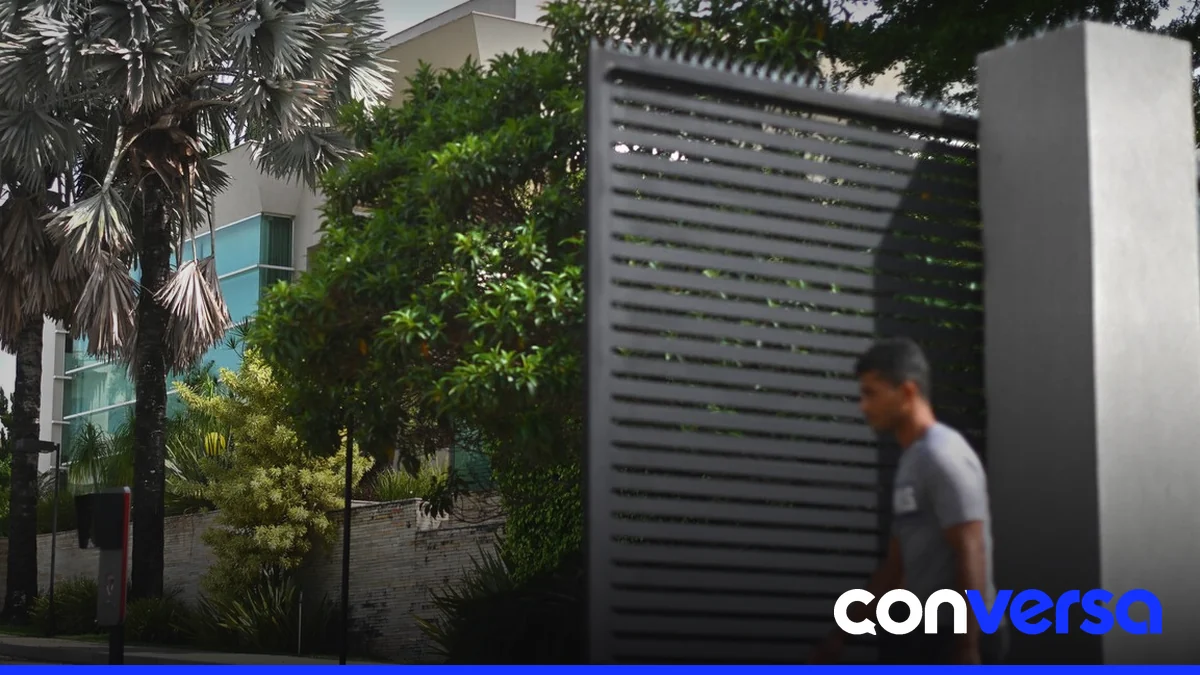 Jair Bolsonaro, exmandatario brasileño, está preso por golpismo.